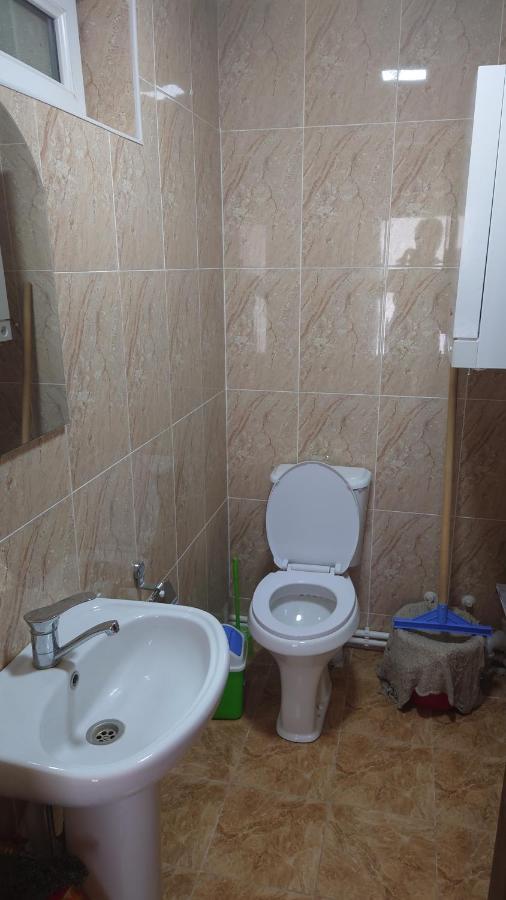 Auberge de jeunesse Megi à Ferghana Extérieur photo